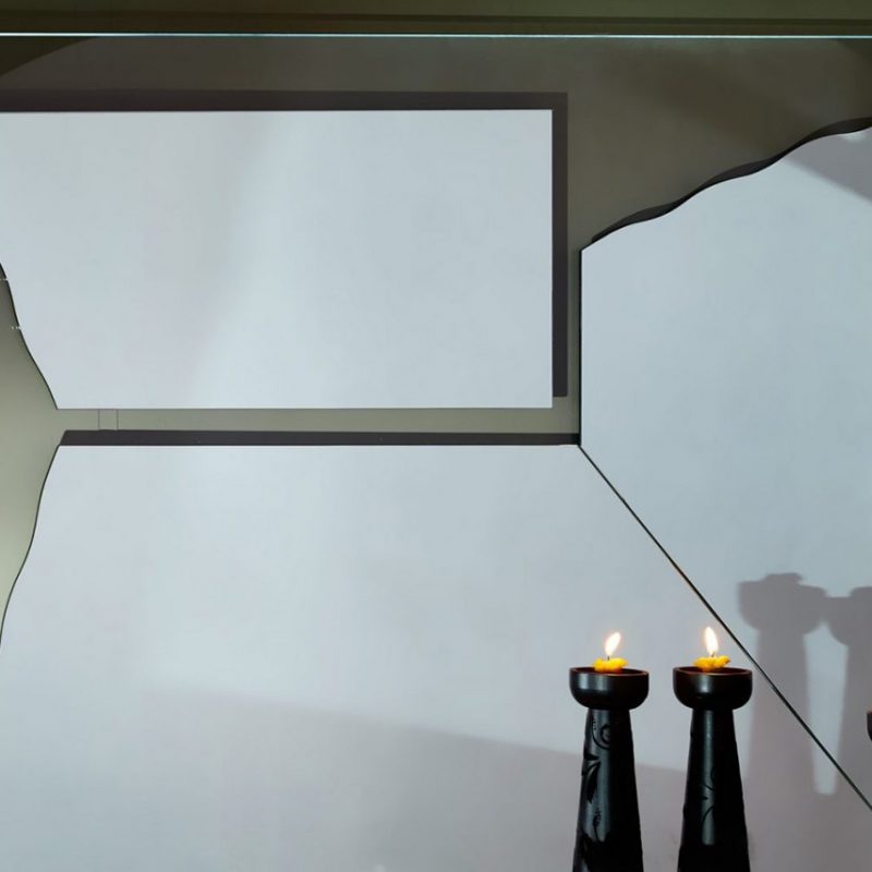 S130 Καθρέπτης Τοίχου