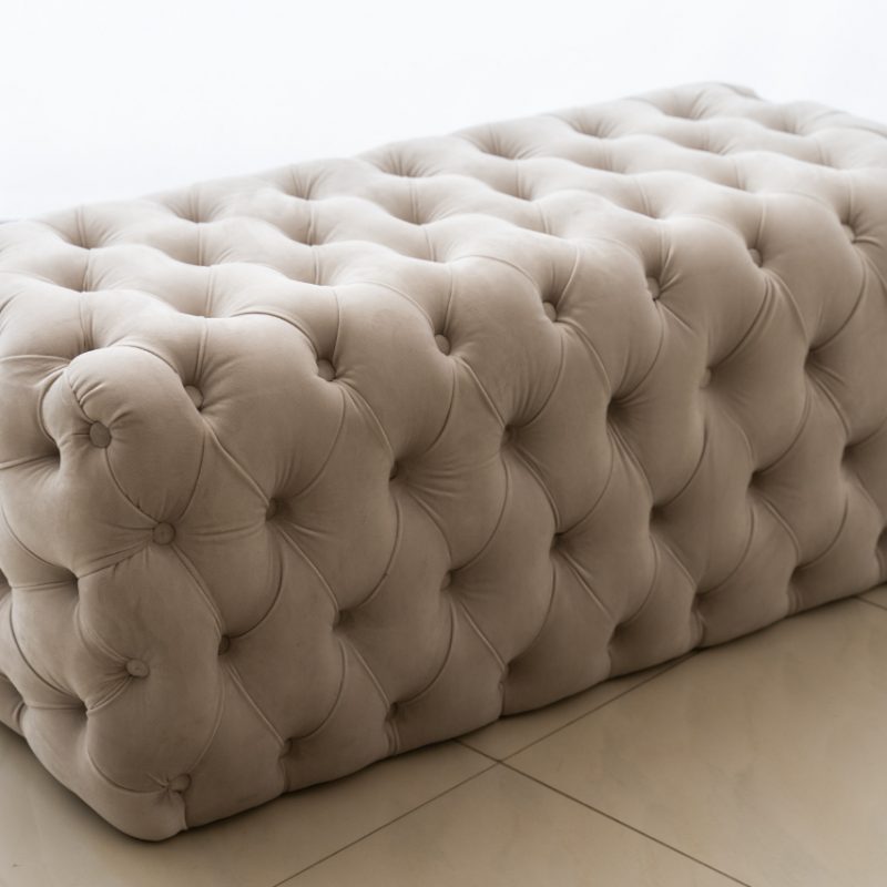 Σκαμπό ταμπουρέ Capitone